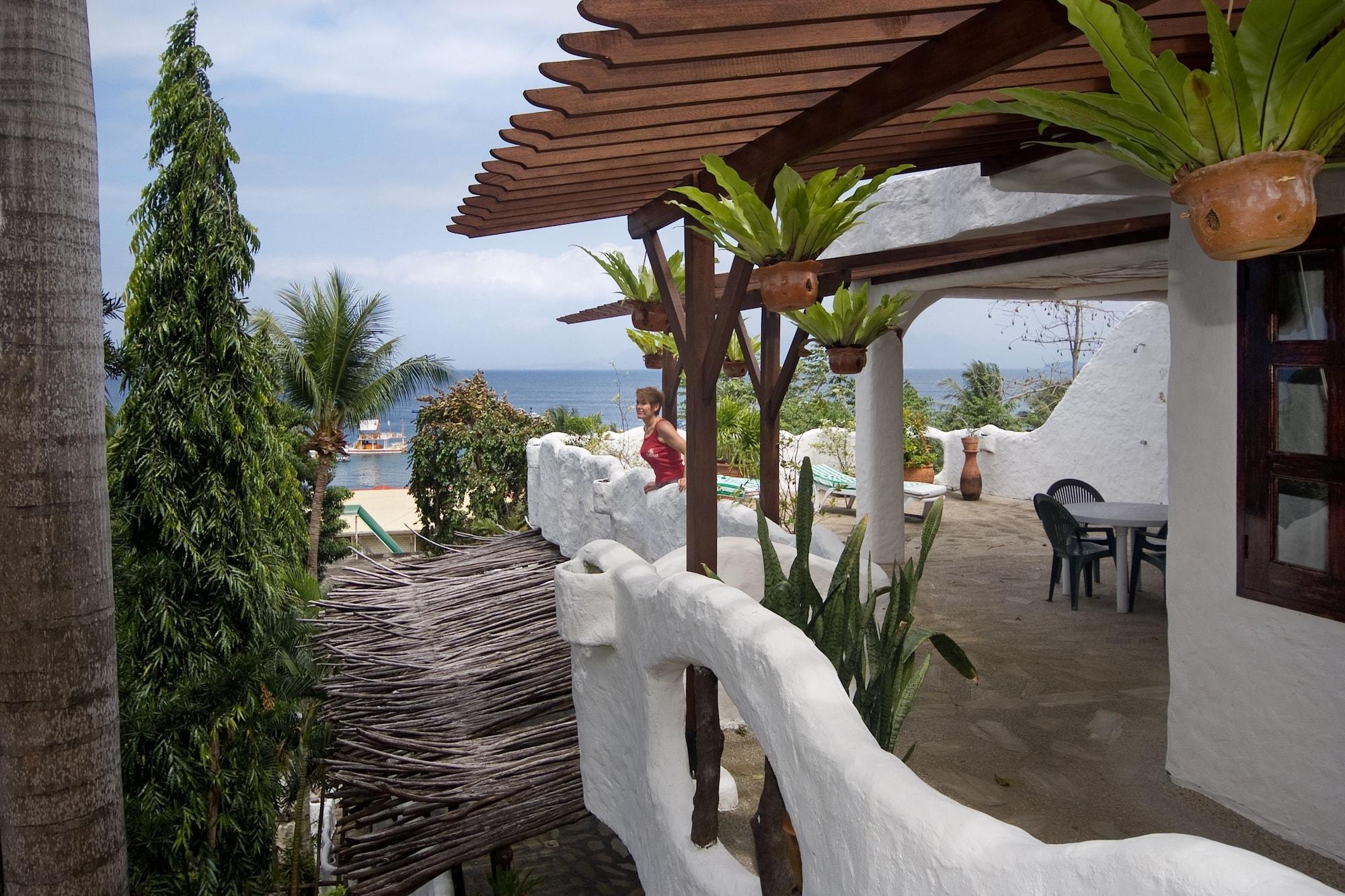 Atlantis Dive Resort Puerto Galera Exterior photo