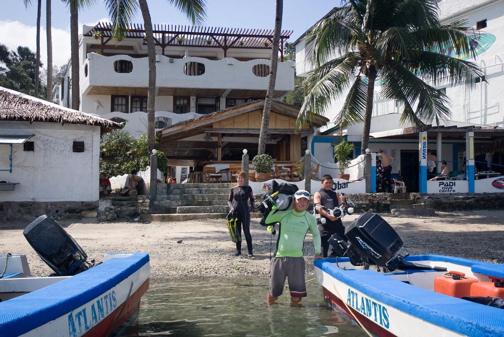 Atlantis Dive Resort Puerto Galera Exterior photo